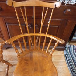 Colonial Style Maplewood Chair