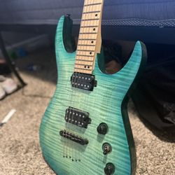 Agile Septor Guitar / Beautiful and well made loved!