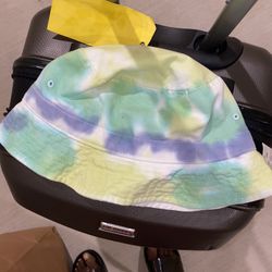 Bucket Hat 