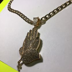 thick 14k gold plated chain with praying hands pendant