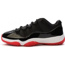 Air Jordan 11 low bred Size 9