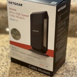 NETGEAR CM2000 Nighthawk DOCSIS 3.1 Cable Modem