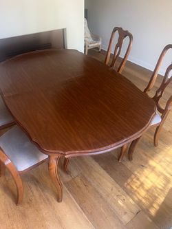 Ethan Allen French Country Dining Set