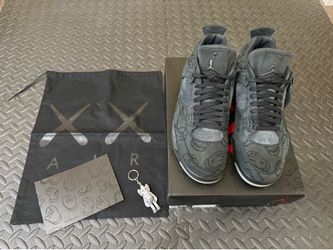 Air Jordan 4 Black Kaws (r3p) size 9.5