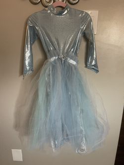 Girl Set Size 5 And Crown