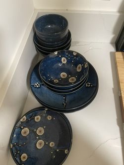 Pottery Barn Plate And Bowl Set