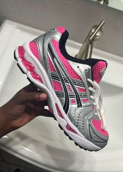 Pink asics sz 8