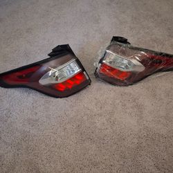 Ford scape  Taillights