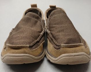 Sketchers (9.5) Relaxed Fit Memory Foam Dress Comfort Shoes