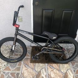 Custom Hyper Bmx 