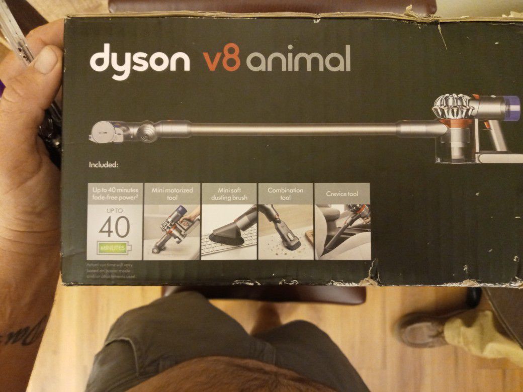 Dyson V8 Animal. ***FACTORY SEALED***