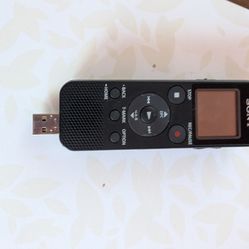 Sony Digital Recorder - ICD-PX370