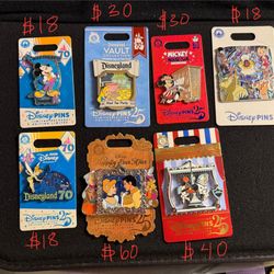 Disney Pins 