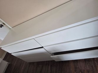 FREE Dresser Ikea