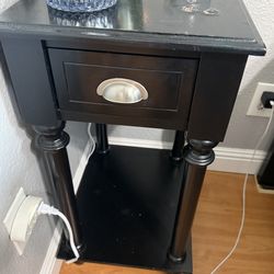 FREE/GRATIS  2 night stands