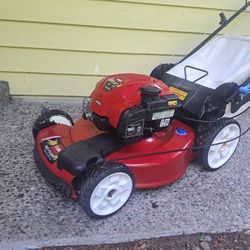 Toro 7.25 FWD self-propelled lawn mower
