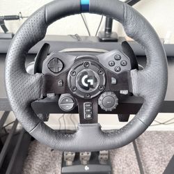Logitech G923 Steering Wheel And Pedals