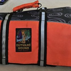 Outward Hound Dog Safety Swim Vest Size Medium Pet/Dog Life Jacket Orange CLEAN