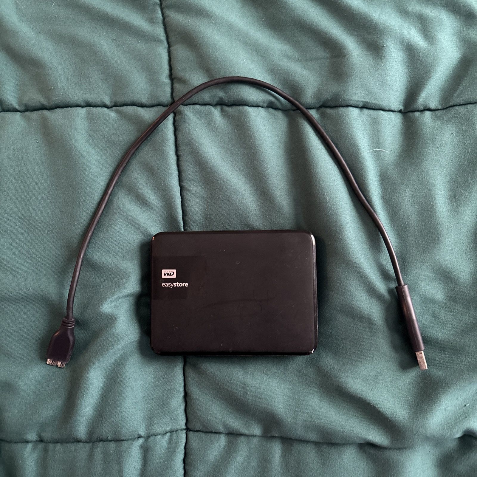 Western Digital WD 2.5" Easystore 2TB External HDD WDBKUZ0020BBK-UB