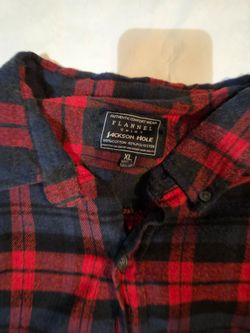 2 mens flannels XL