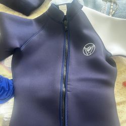 New M Size Wetsuit Jacket - Surf, Ocean, Pool, Sports Training, Swimmin