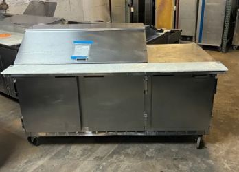 Refrigerated Prep Table BEVERAGE AIR SP72-18M