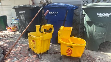 Mop buckets