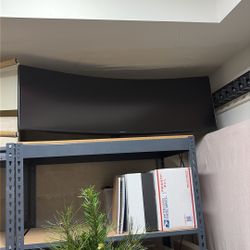 Samsung Odyssey Monitor 49”