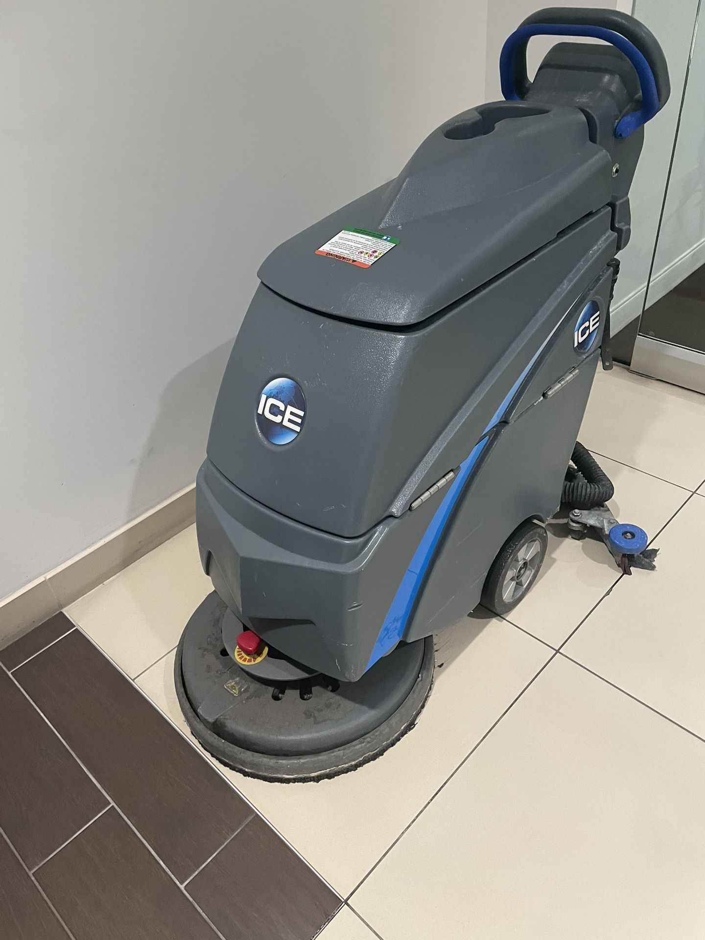 ICE Floor Scrubber