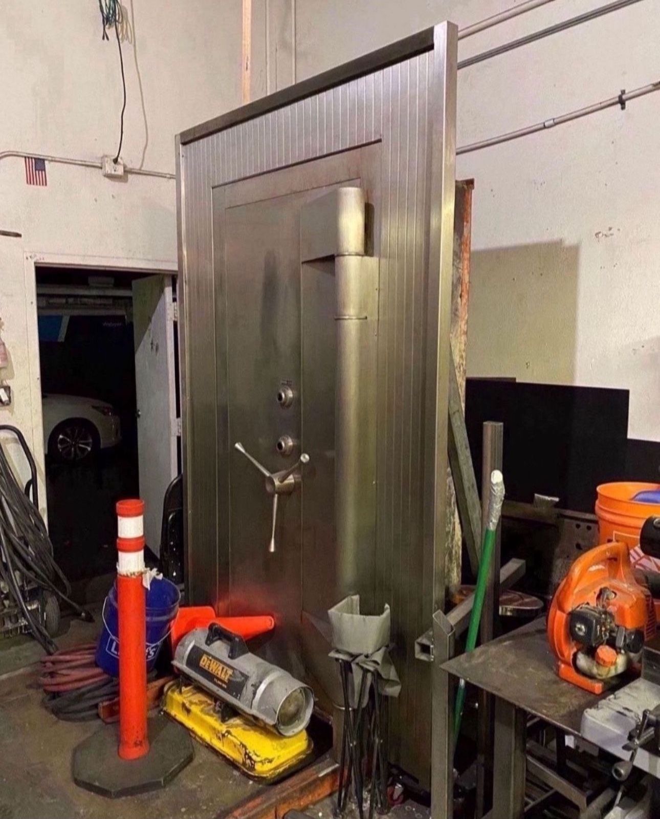 Gun Safe Vault Bank Storage Security Heavy Bunker Big Large Metal