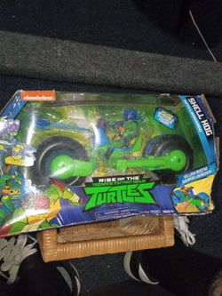 Rise of the TMNT Shell Hog with Leonardo