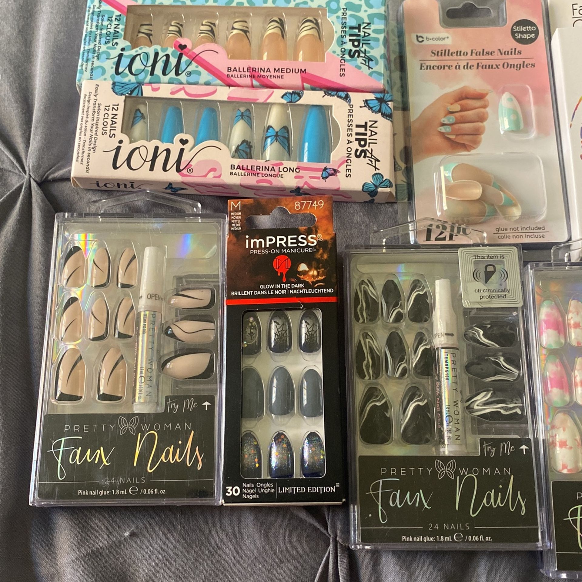 Press-On Fashion Nails