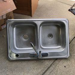 Double Sink 30$