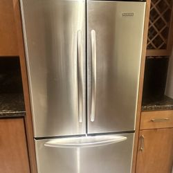 ($599) KitchenAid Stainless French Door Refrigerator — Excellent Condition — Pickup Only (San Diego) 