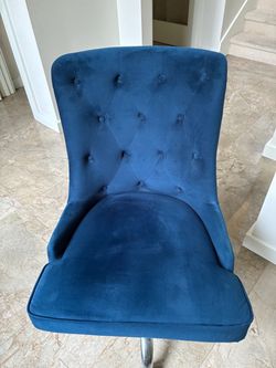 Velvet sofa swivel chair