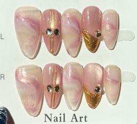 Press on nails