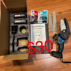 Chain Saw With 2 Battery And Charger & 2 Extra Chain Different Size