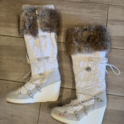 AKDMKS RETRO SUEDE FUR BOOTS