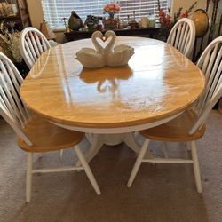 Farmhouse - Style Pedestal Dining Table Set.