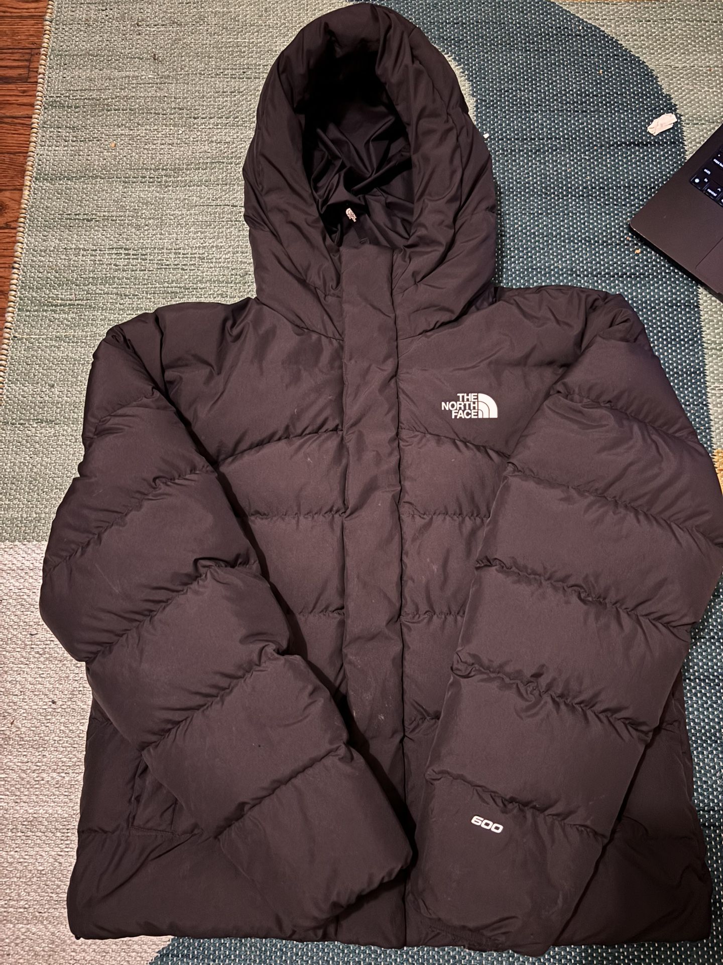 North Face Puffer Jacket 600