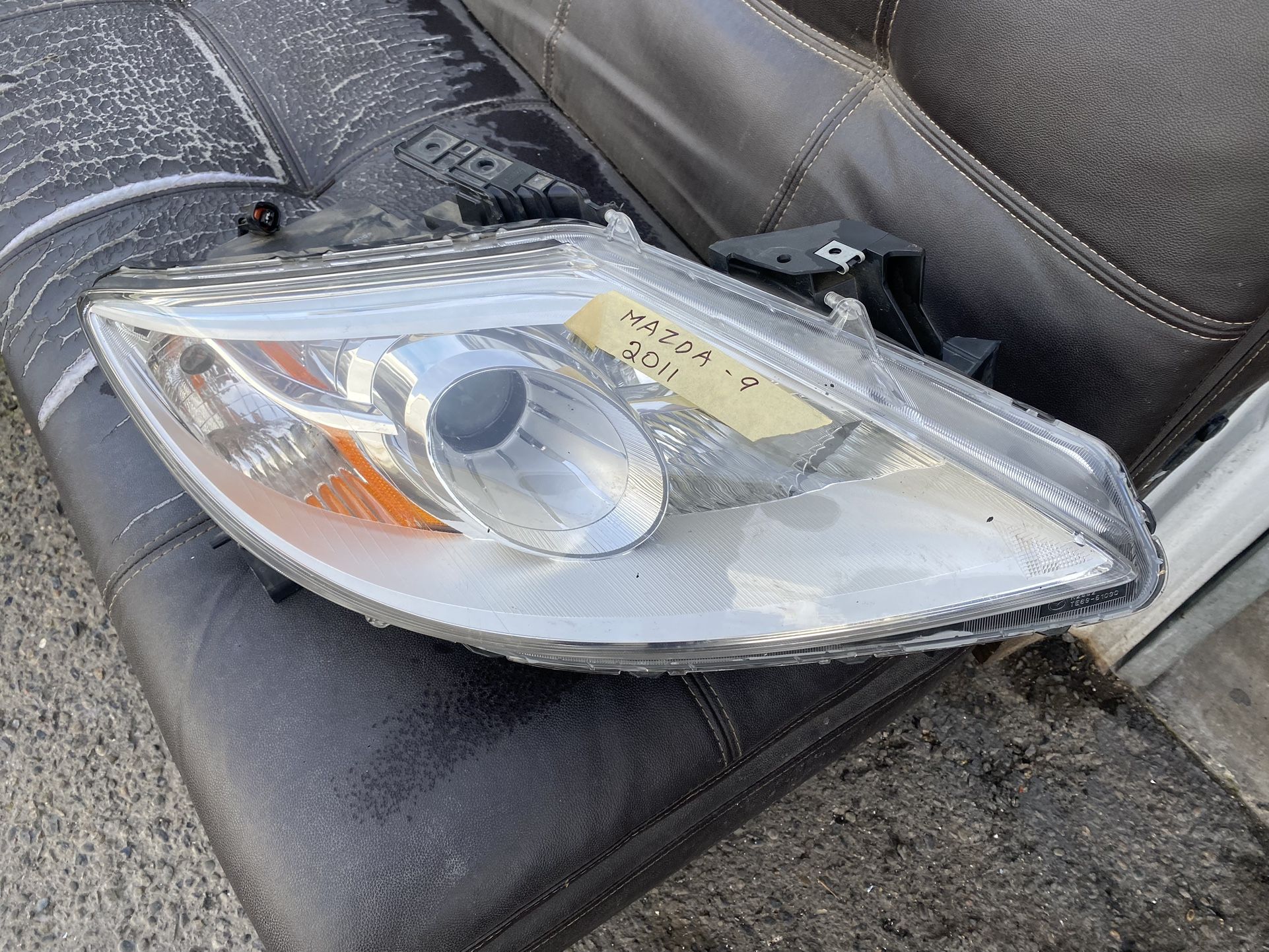 Headlight Mazda 9 