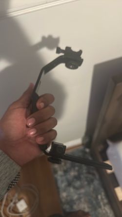 Free camera handle