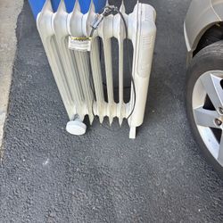 Electric Oil Radiant Heater $30 OBO