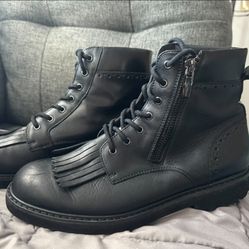 Men’s Boots Size 10