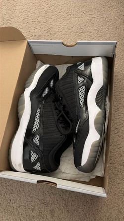 Jordan 11 IE size 9.5 men’s