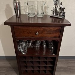 Wine Storage/Liquor Mini Bar