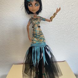 2008 Mattel Monster High Doll, Cleo De Nile Ghouls Rule