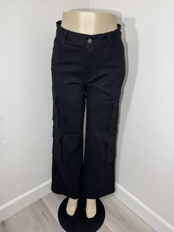 Women’s Black High Rise Cargo Pants Straight Leg Utility Pocket Pants