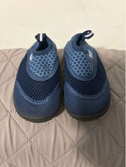 Water shoes toddler size 6