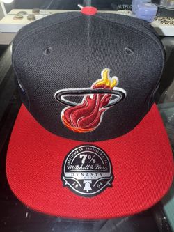 Mitchell & Ness NBA Miami Heat HWC Coast 2 Coast Fitted Hat/Cap, New, 7 3/8